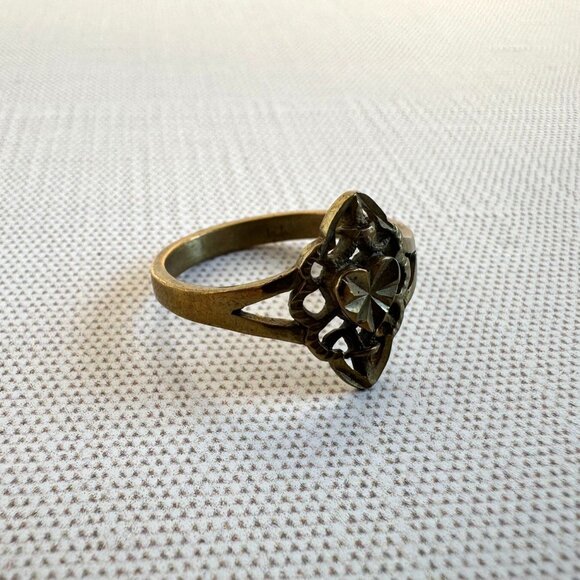 Vintage Brass Heart Ring, Gothic Filigree Statement Ring - Picture 4 of 8